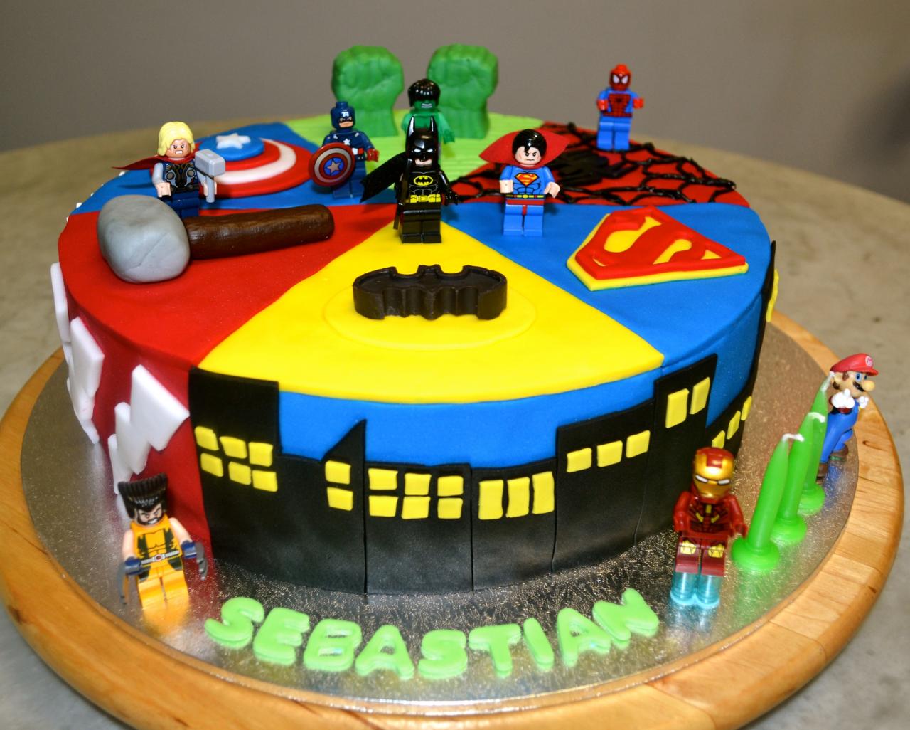 Superhero cake decorations